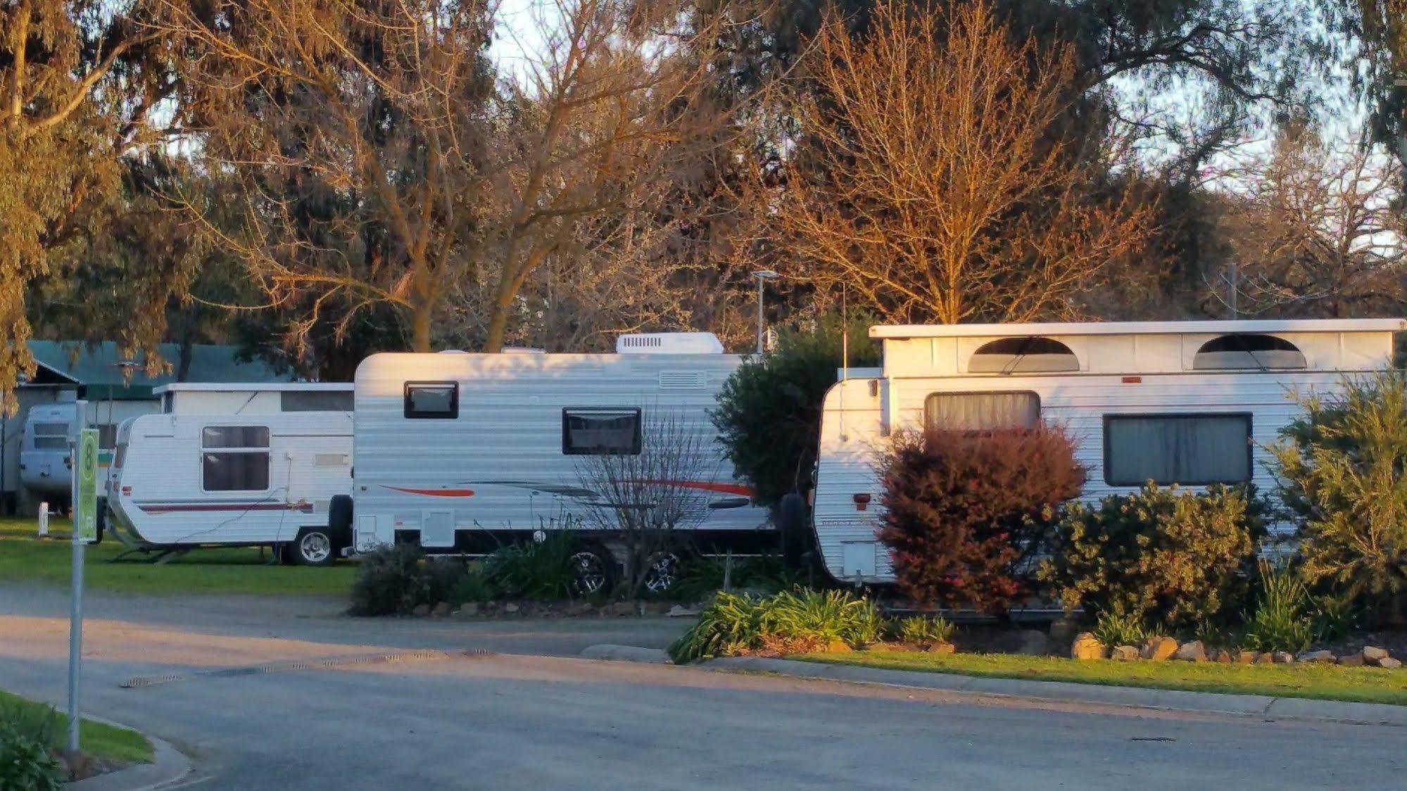 Yea Riverside Caravan Park Luaran gambar