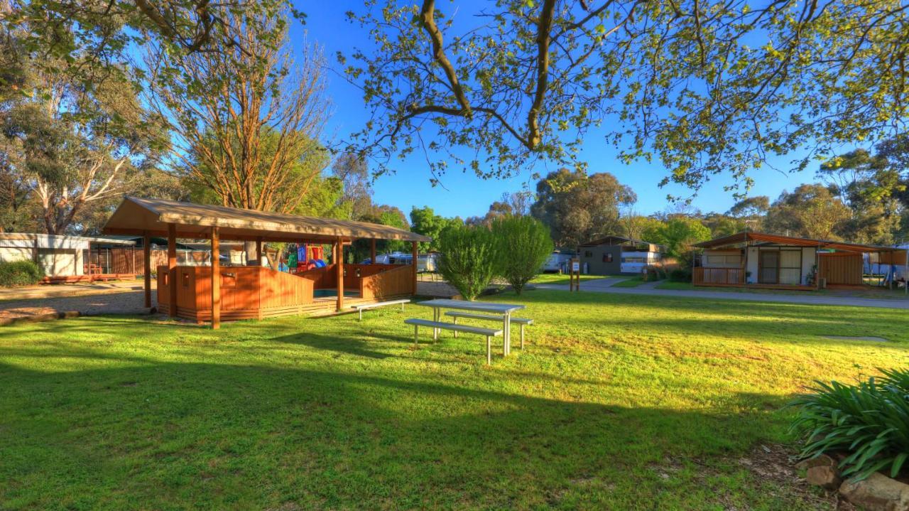 Yea Riverside Caravan Park Luaran gambar